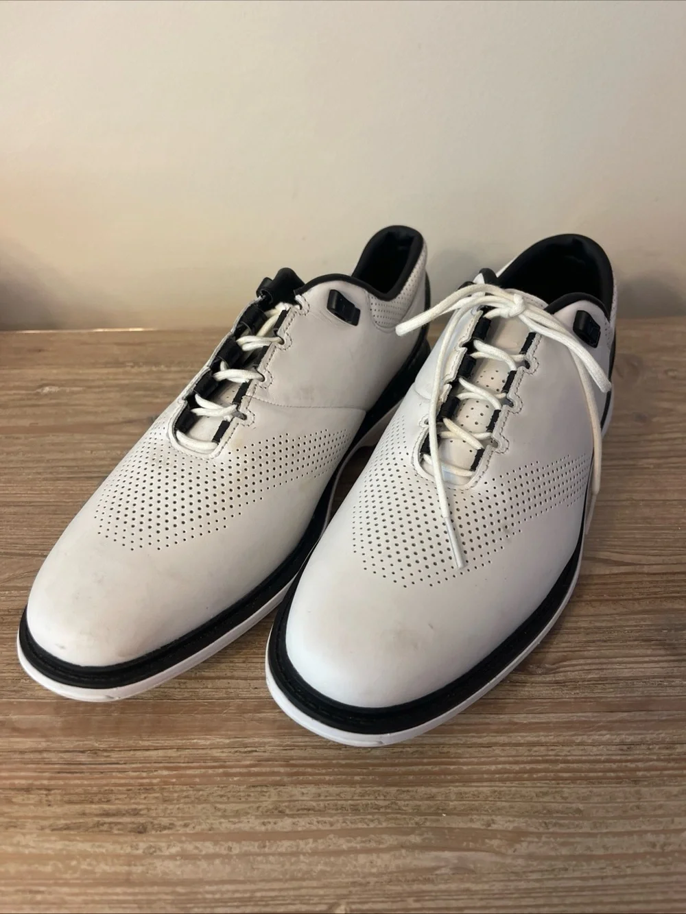 Jordan Men's White and Black Perforated Golf Oxfords